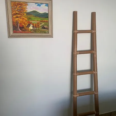 Aloha Con Piscina Triquivijate