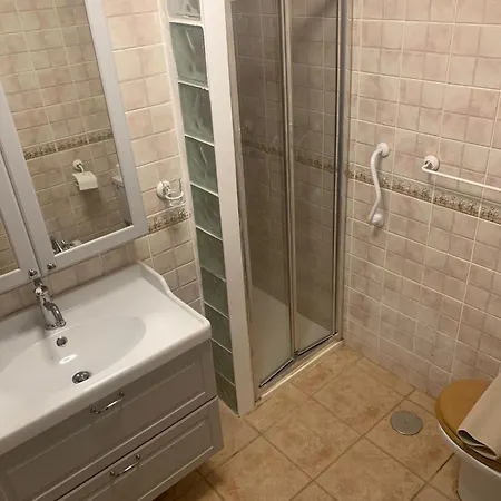 Vila Aloha Con Piscina Triquivijate