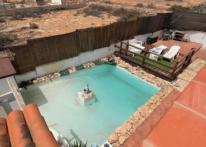 Aloha Con Piscina فيلة Triquivijate